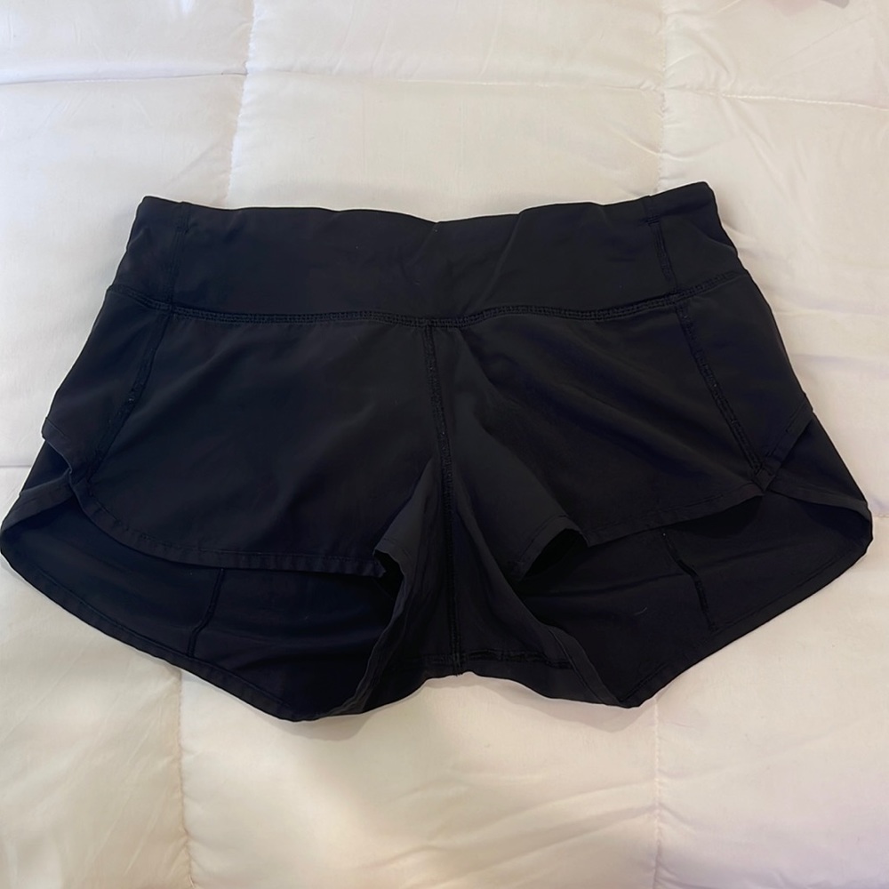 Lululemon Speed Up Shorts 2.5” Length in Black